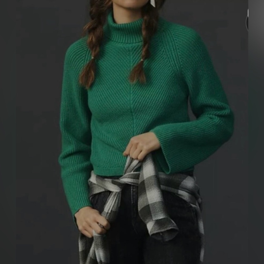 Anthropologie Emerald Green Ribbed Cropped Turtleneck Sweater